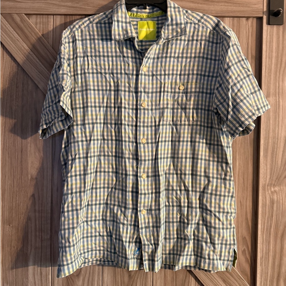 Tommy Bahama Casual Blue and Yellow Button Down Shirt